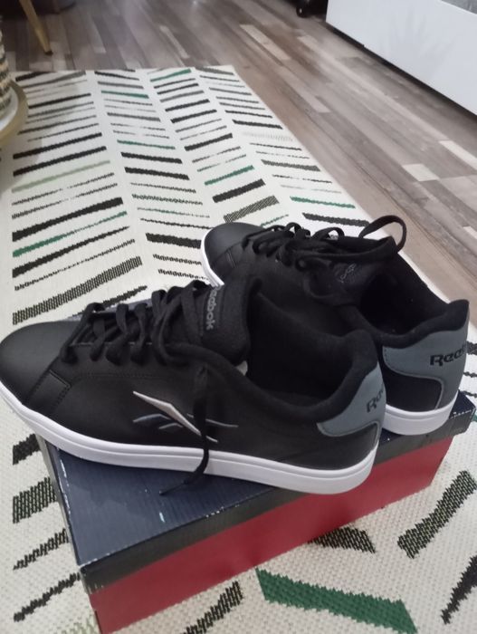 Маркови мъжки  маратонки 44.