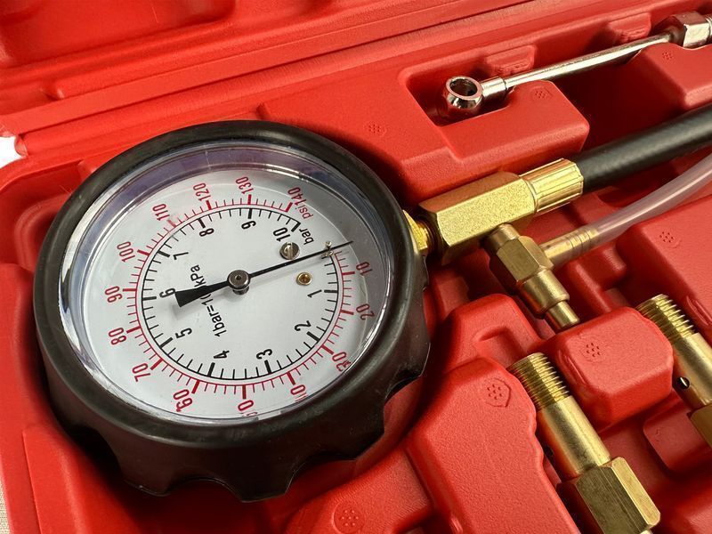 Комплект за измерване налягането на маслото, 21 части gebo tools