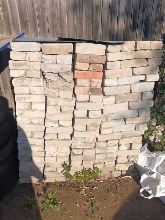 Продам кирпич б/у