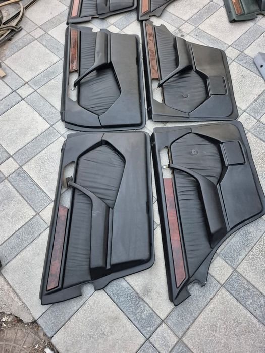 Обшивки от 124 мерседес