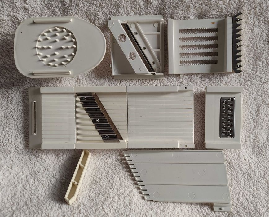 Кухненско комбинирано ренде 6х1