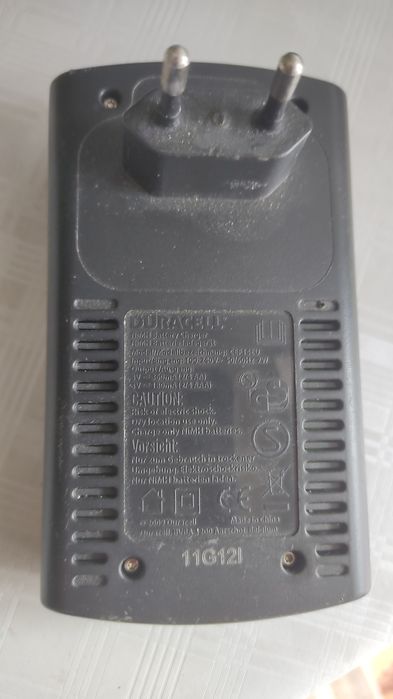 Încărcător baterii Duracell