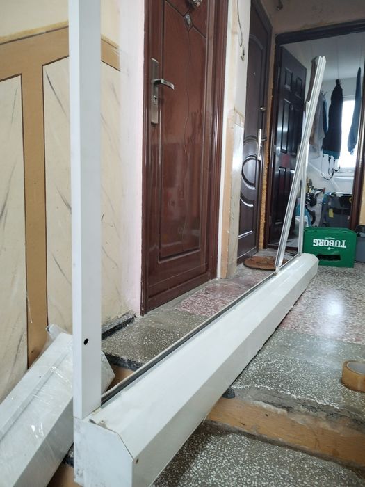 Rolouri cu lamele de aluminiu  și inserție de spuma