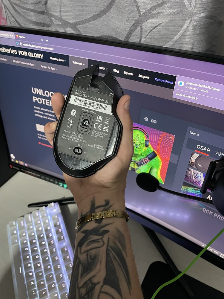 Безжична гейминг мишка Razer Basilisk x HYPERSPEED