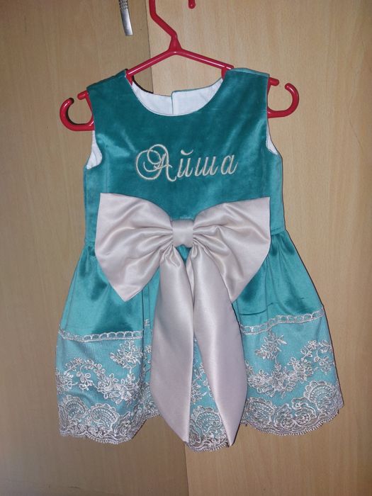Продается детское платье на годик, тысау кесер, выписка