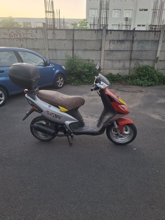 Vand Piaggio nrg 3