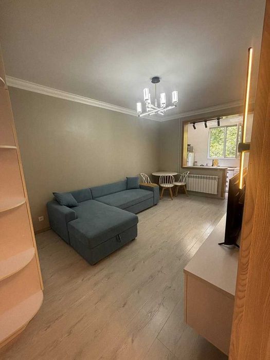 Chilonzor 19, 2 xonali yevro remont uy sotiladi 1.5*3 balkon