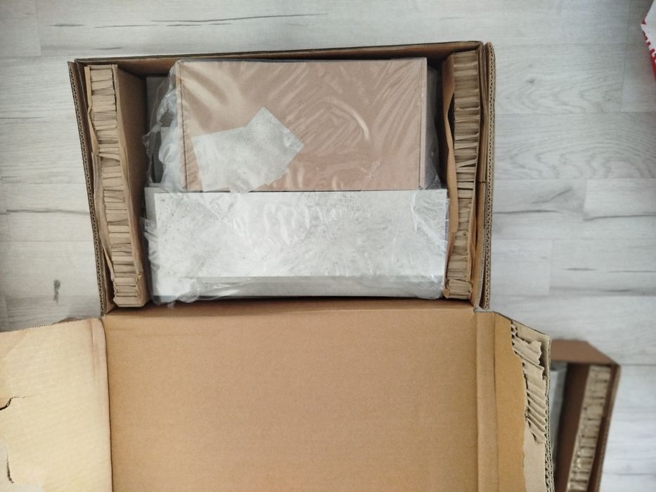 Стенен рафт с чекмедже и нощни шкафчета