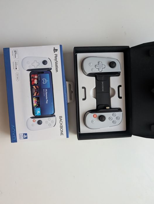 Backbone one контролер/ Playstation controller
