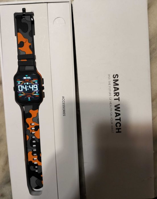 Smart Watch / your fitness tracker / Smart Часовник / Ръчен Часовник