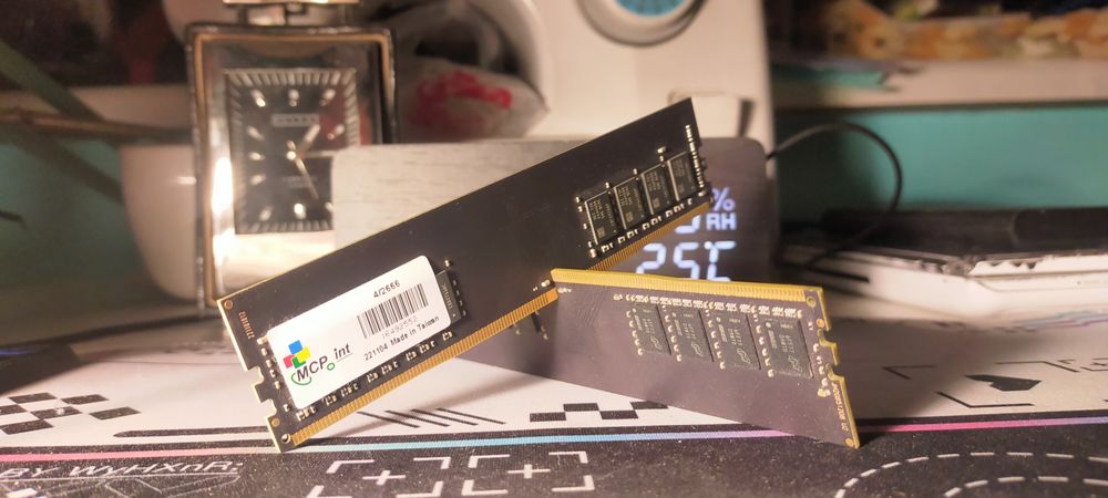 ОЗУ 8 Гб (2х4) 2400 МГц