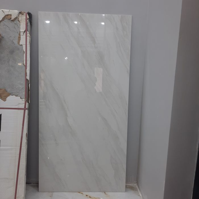 Керамические плиты разм. 600/1200мм. Новые 4 штуки.