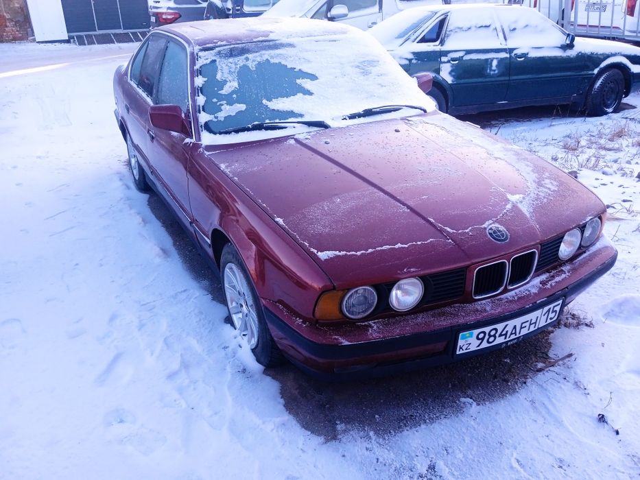 Продам BMW e34 525