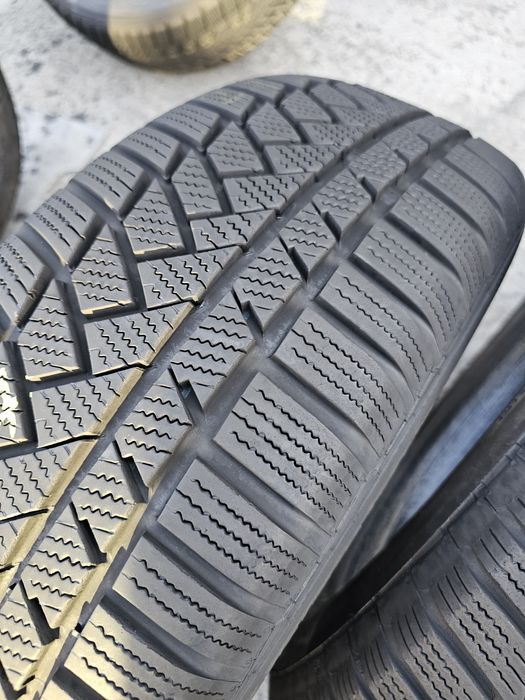 Anvelope iarna 215 65 17