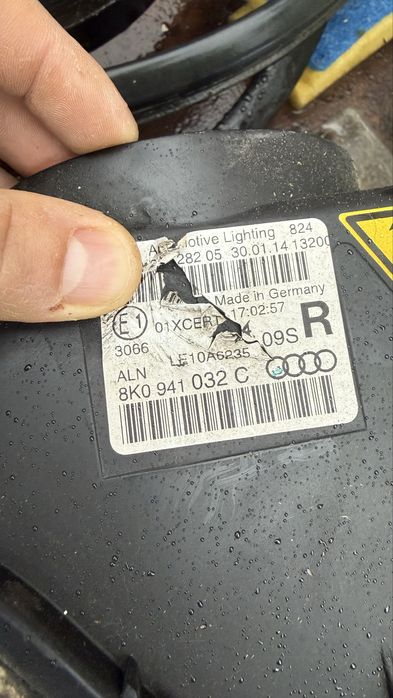 Far dreapta a4 b8 facelift b8.5 bi xenon adaptive (cu 3 calculatoare)