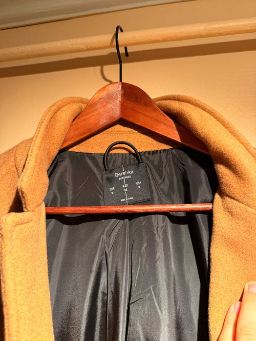 Palton Bershka Men  - M - 38 - Nou Nepurtat Nefolosit