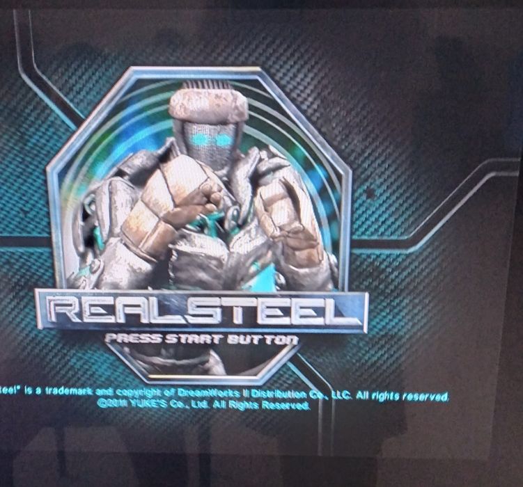 Xbox 360 slim + 2 controlere