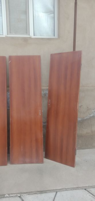 Двери б/у с коробкой и ручкой