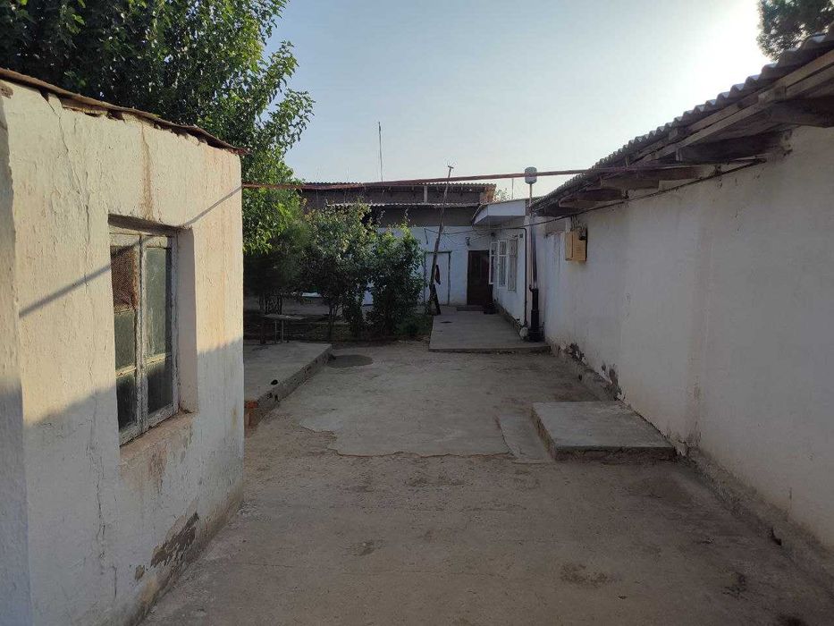 уй сотилади 4 ярим соток 3 хона