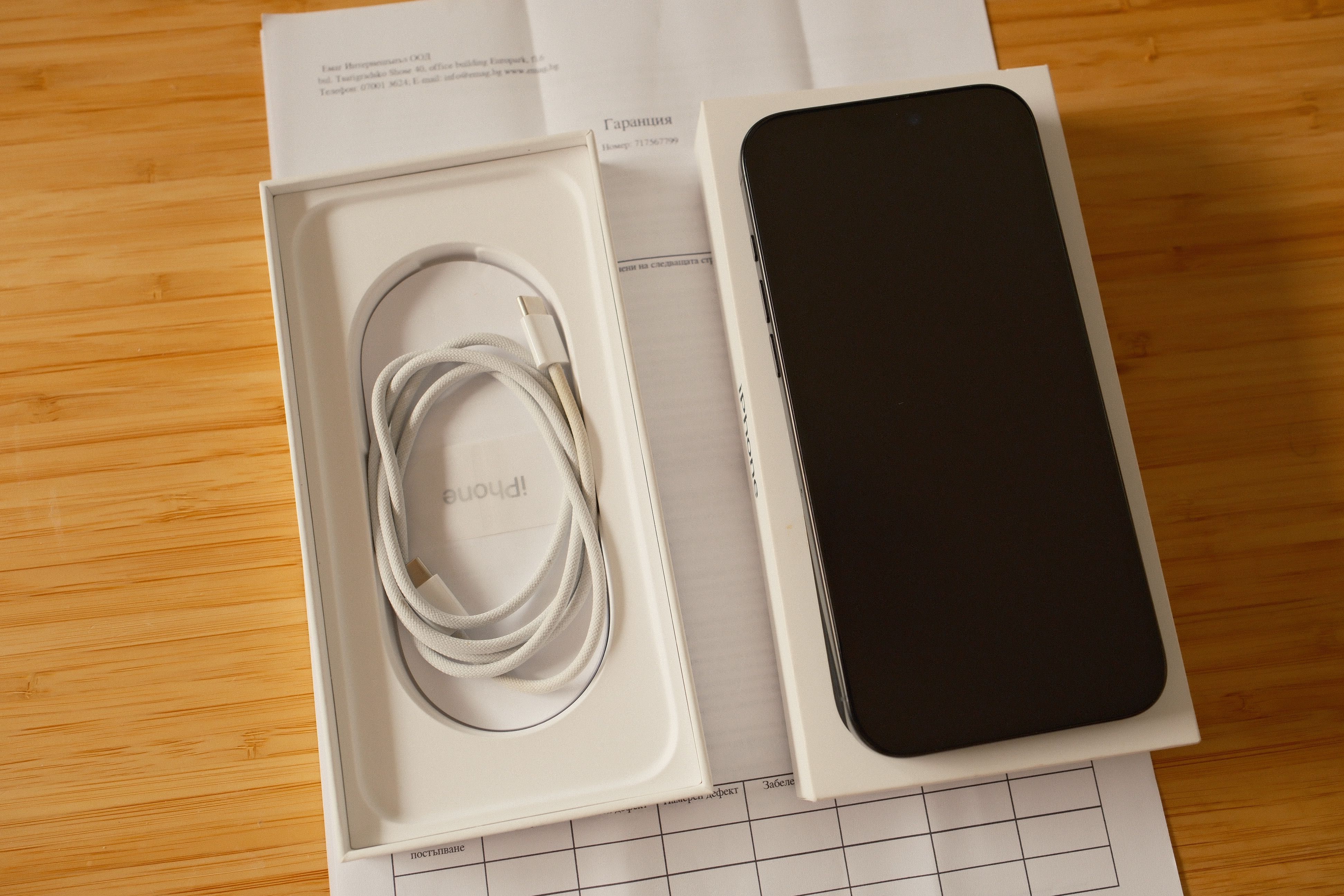 iPhone 16 Pro Max 256GB Black Titanium + Отличен + Гаранция + Бонус