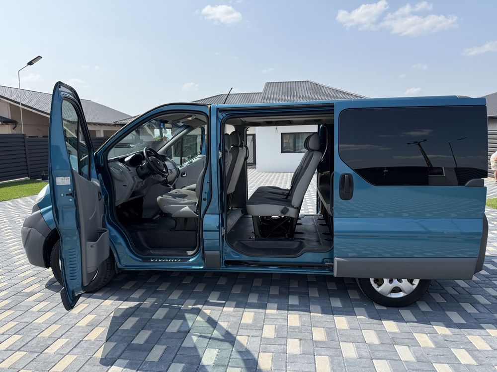 Opel vivaro 2013 8+1