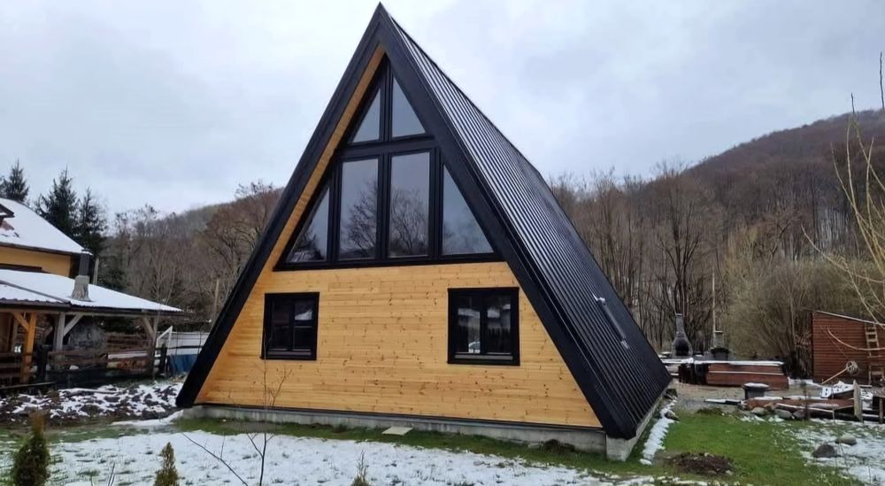 Construim case din structura de lemn si cabane stil A Frame, dimensiun