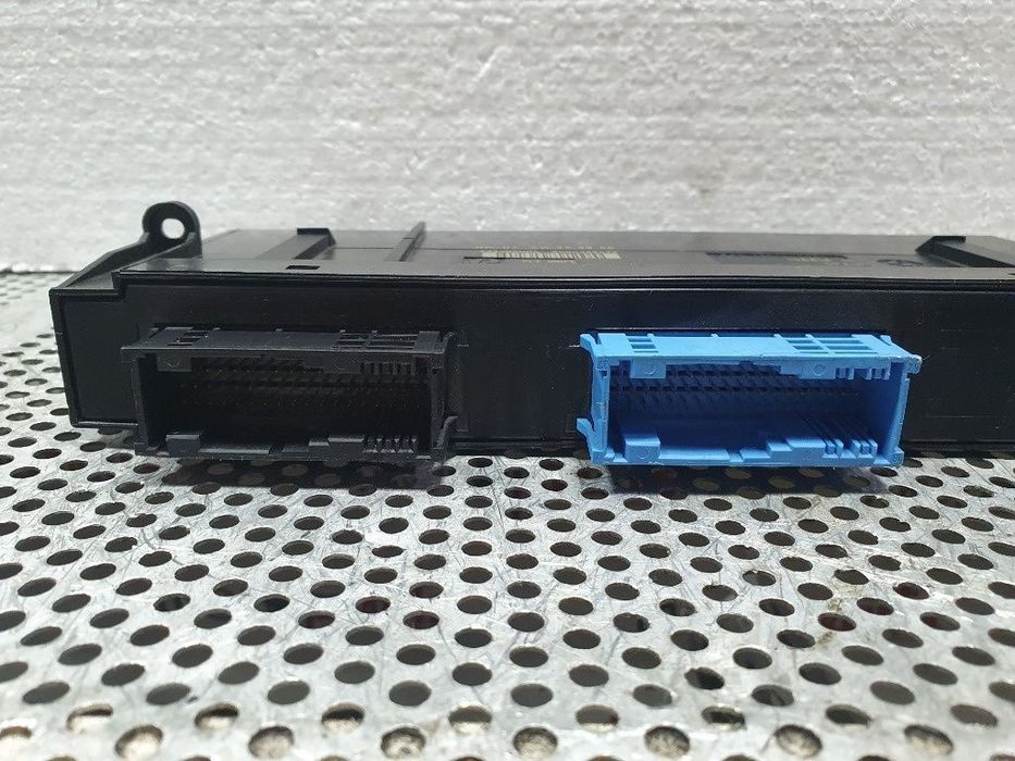 Calculator confort  BMW 3 V E90 2004 - 2012 2.0 320 d M47 D20 (204D4), N47 D20 C  9134479-01