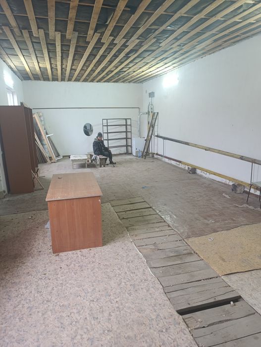 Сдам в аренду гараж 90м2, в Жилянке, под грузовые автомобили, склад
