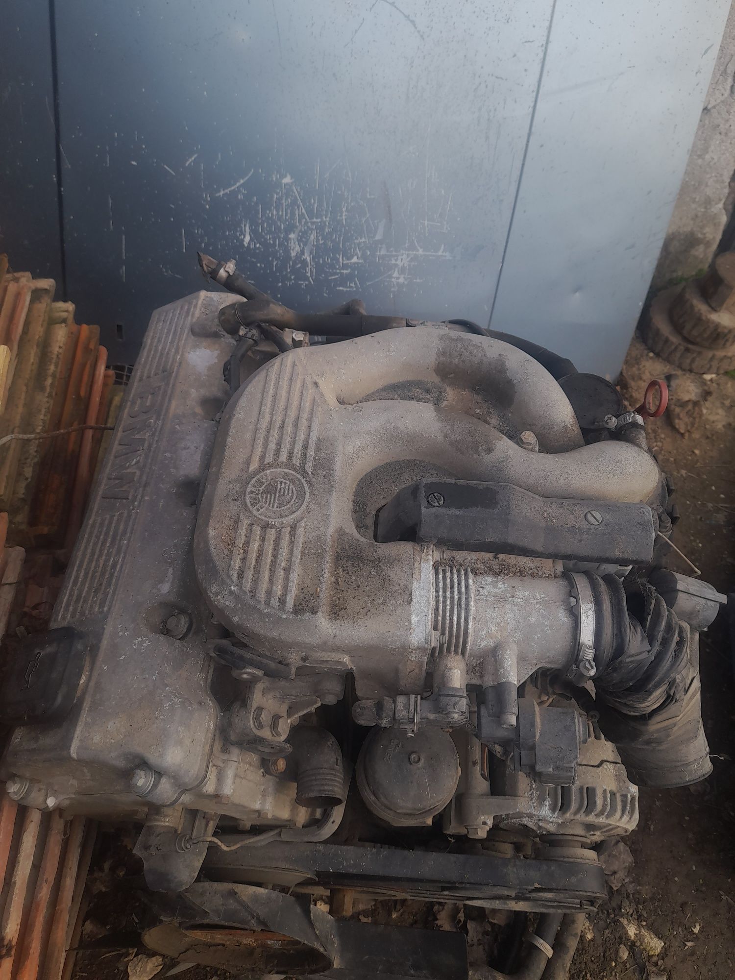 Двигател за bmw 316i