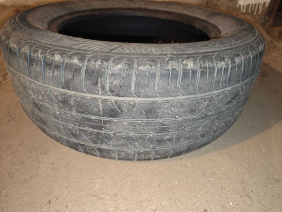 Резина автомобиля, шина летняя станция метро Москва