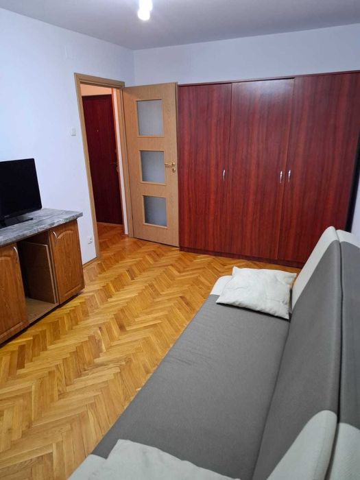 Închiriez garsonieră ultracentral str. Corneliu Coposu