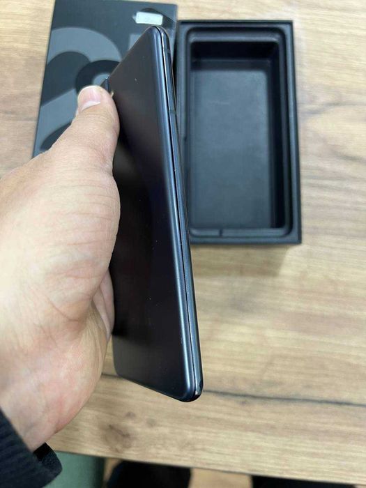 Samsung Galaxy S21 5G 256GB qora