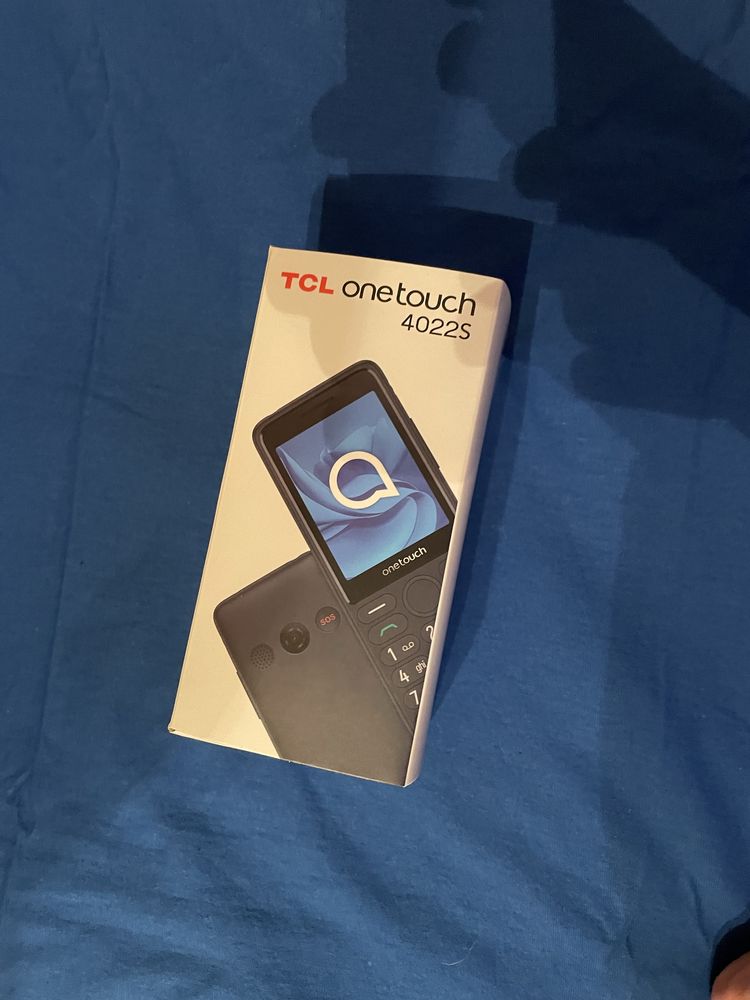 Чисто нов TCL Onetouch 4022S – в оригинална опаковка