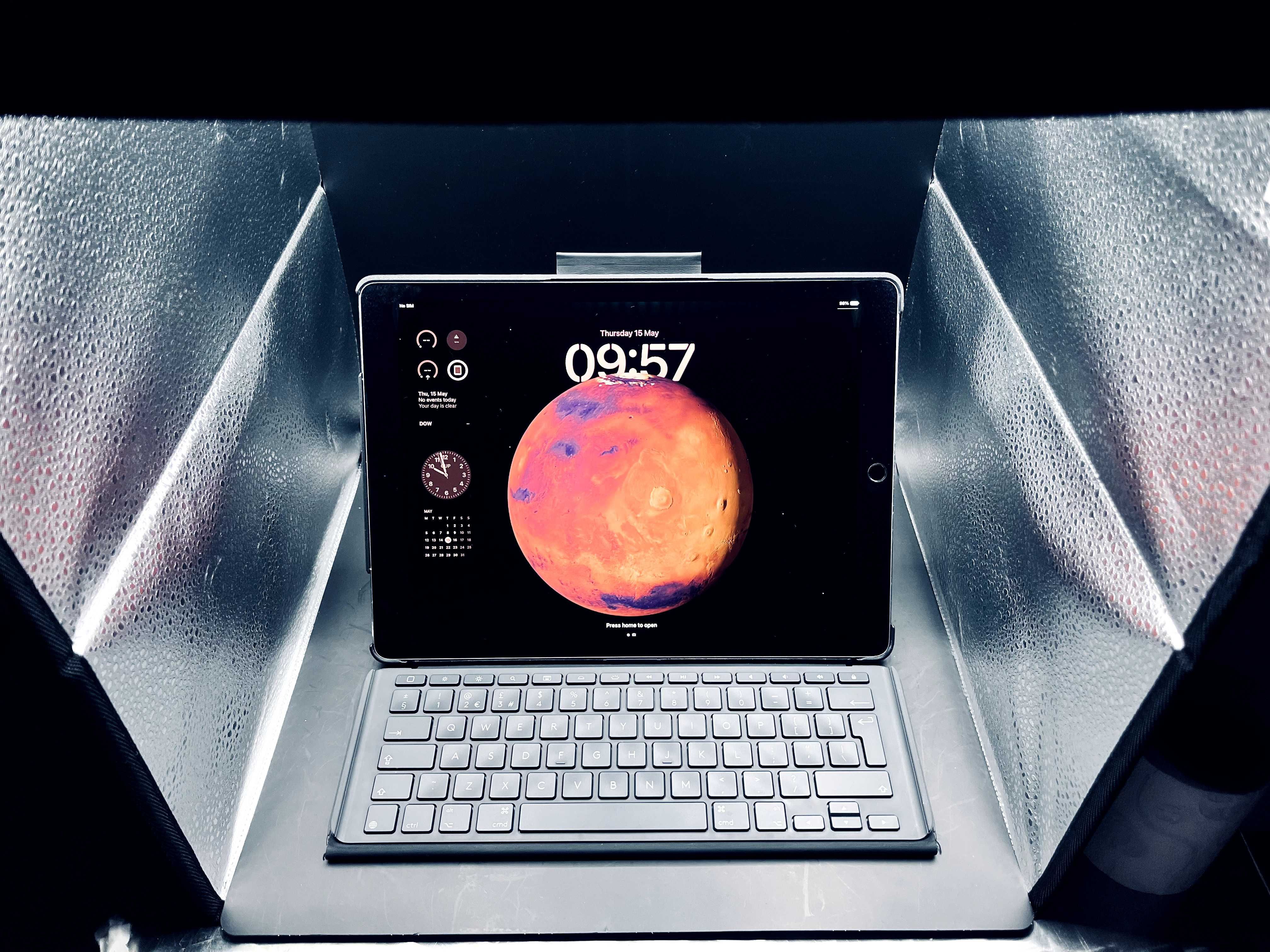 Apple iPad Pro 2 Gen 12.9" A1671 256 GB 2108 Wi-Fi-4G LoGi Клавиатура