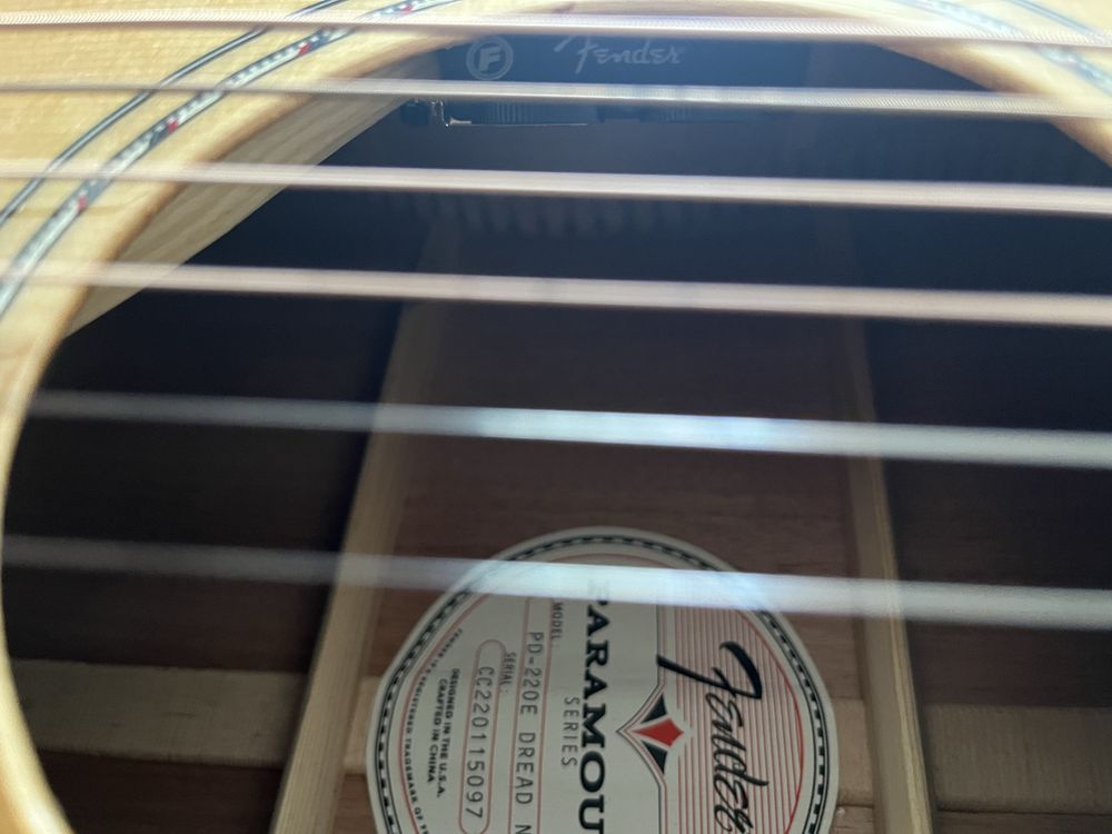 Акустикалық Гитара Fender