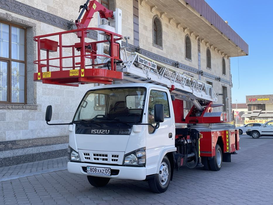 Автовышка АГП Исузу 66