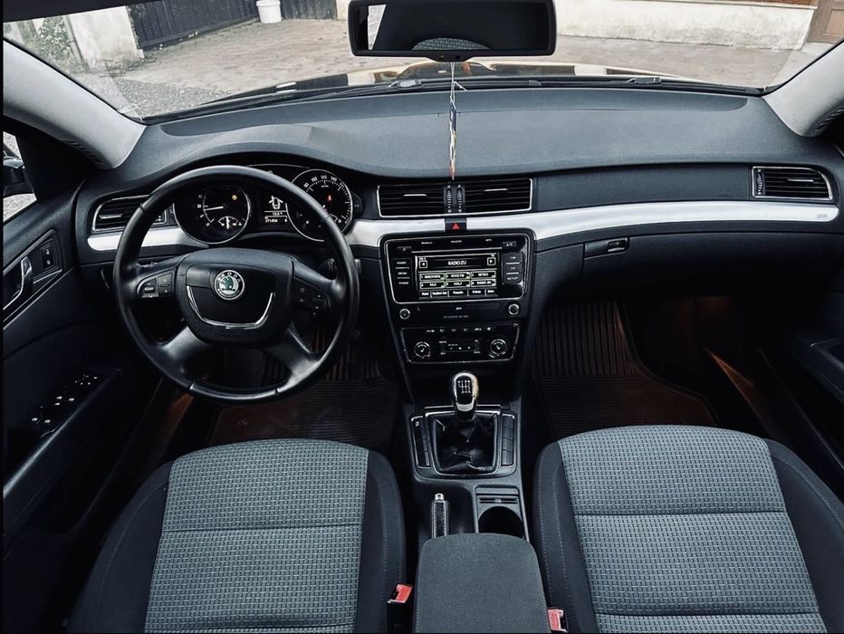 Skoda Superb 2 2.0 TDI 2011 170CP Euro 5