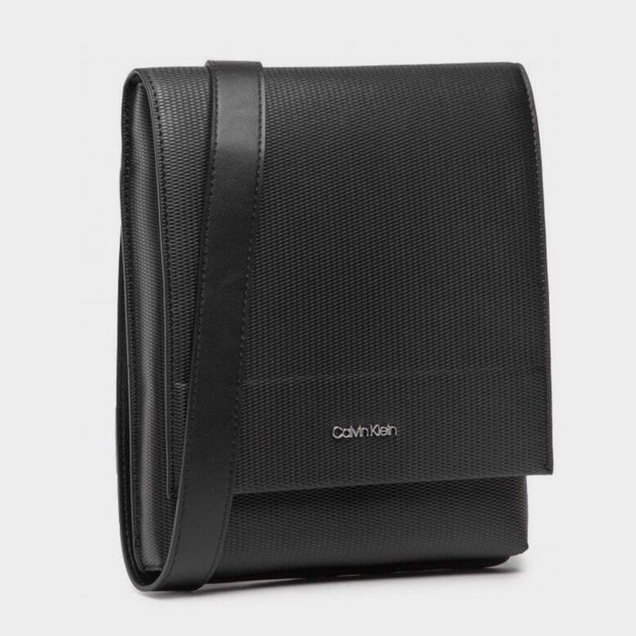Оригинална мъжка чанта Calvin Klein K50K509000