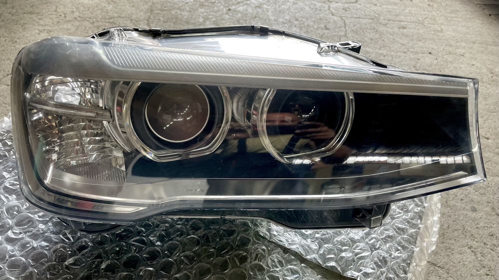 Bmw X3/X4 f25/f26 десен фар
