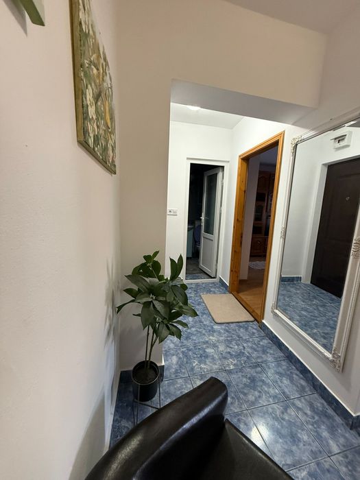 Inchiriez garsoniera in Tg Ocna