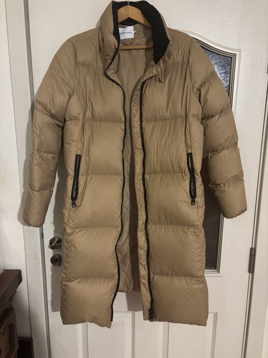 Calvin Klein пухени якета