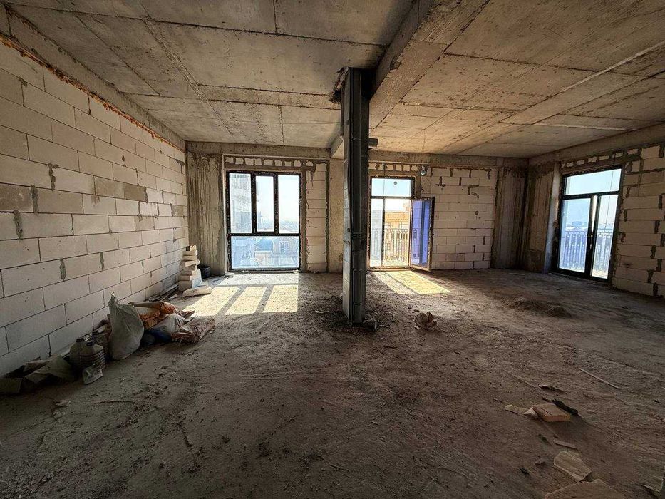 ПРОДАЕТСЯ 3/9/14 71,74м2 ЖК Skyline Tower на: Нукусской Госпитальный