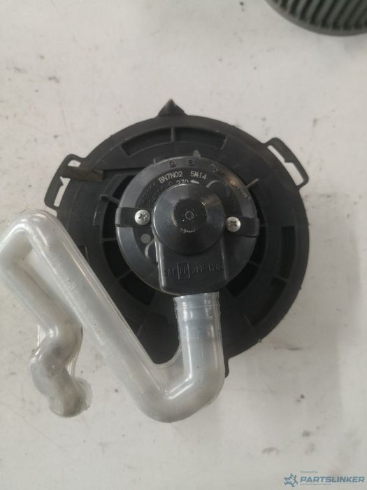 Aeroterma  MAZDA 3 2005> OEM 8940000270