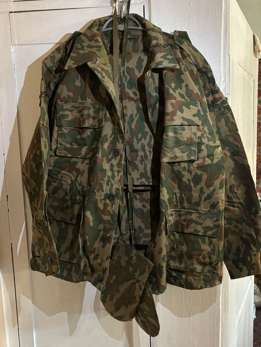 Камуфляжный костюм, новый, размер 50