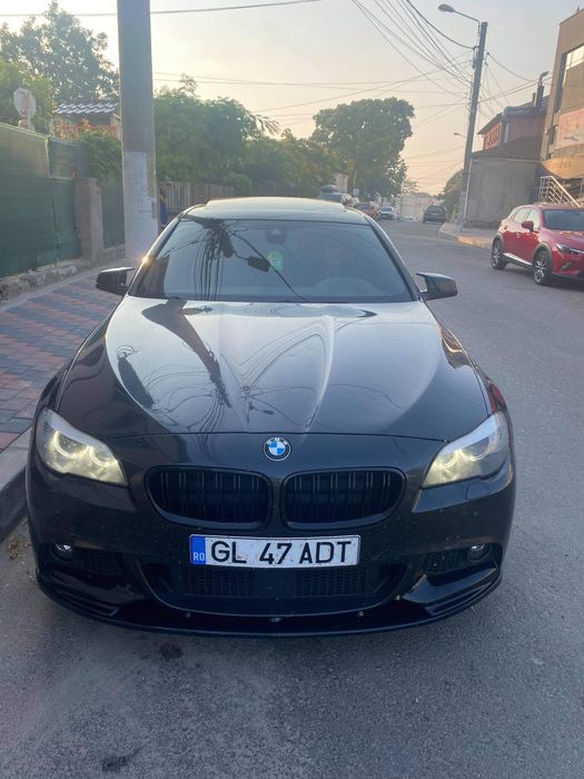 Negru Lucios Lip Prelungire Buza Bara fata BMW F11 F10 M