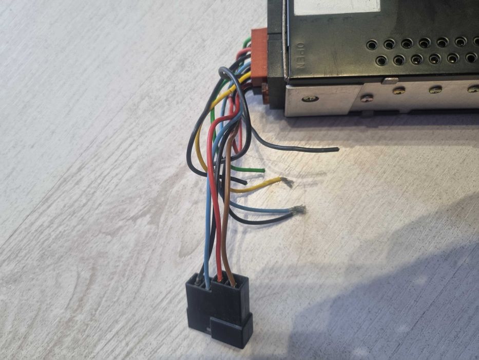 Радиокасетофон за Ауди