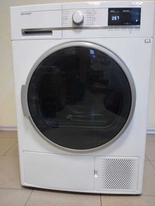 Сушилня с термопомпа SHARP