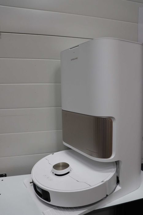 Прахосмукачка робот DREAME L40 Ultra, 11 000Pa, гореща вода до 65°C