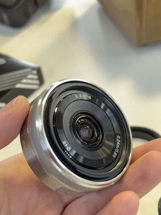 Обектив Sony E 16mm f/2.8 (Pancake) Autofocus