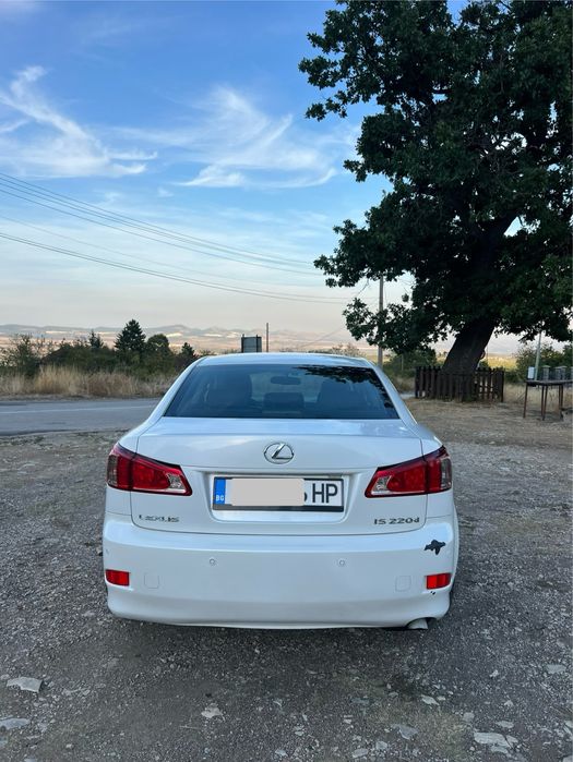 Lexus is220d. бартер мотор